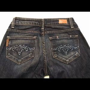 NWOT Paige Straight Leg Premium Denim Melrose Size 24 Dark Wash
